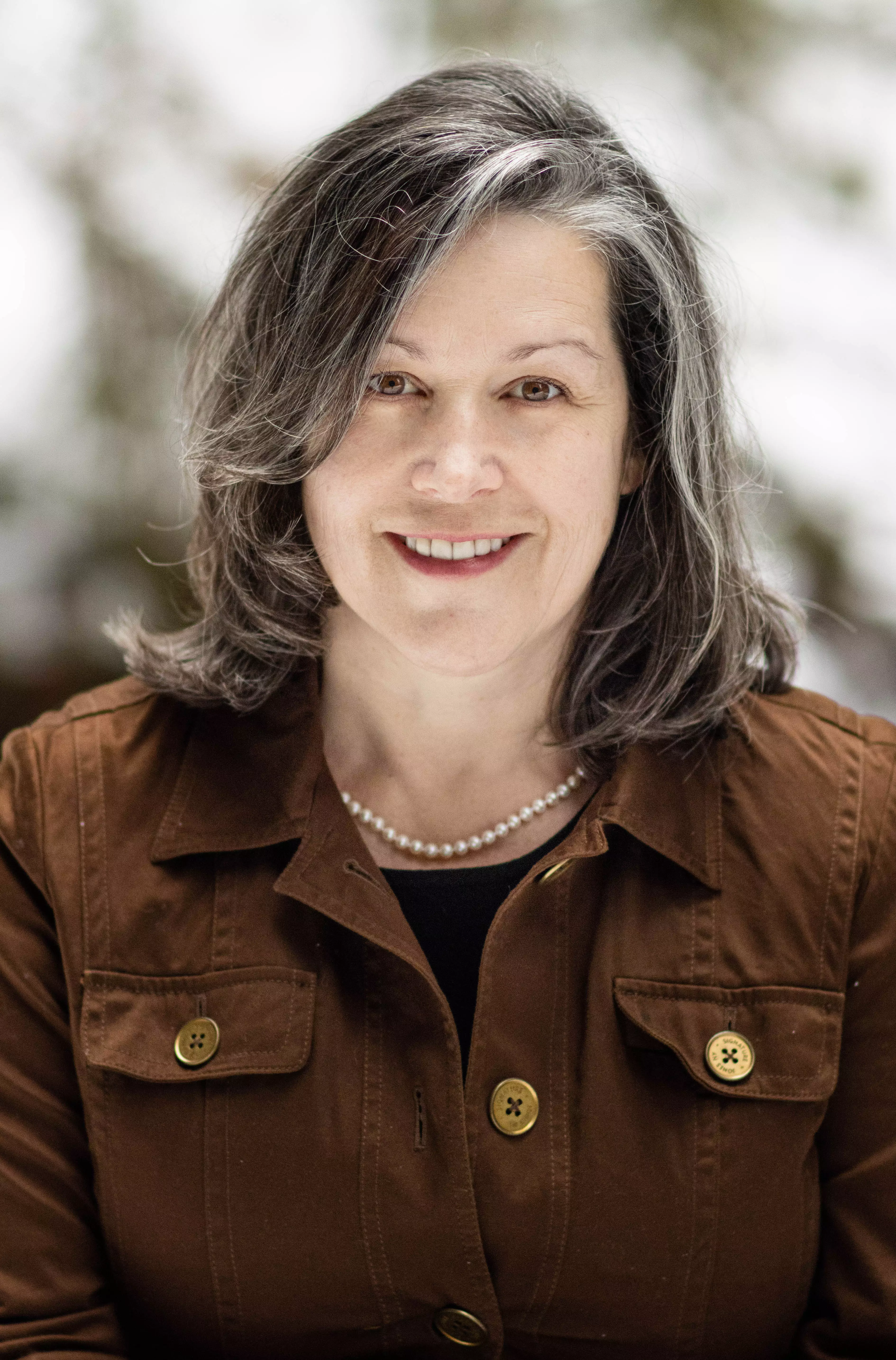 Shannon Romano - Professional headshot
